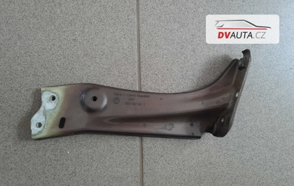 Držák blatníku 5E0821141